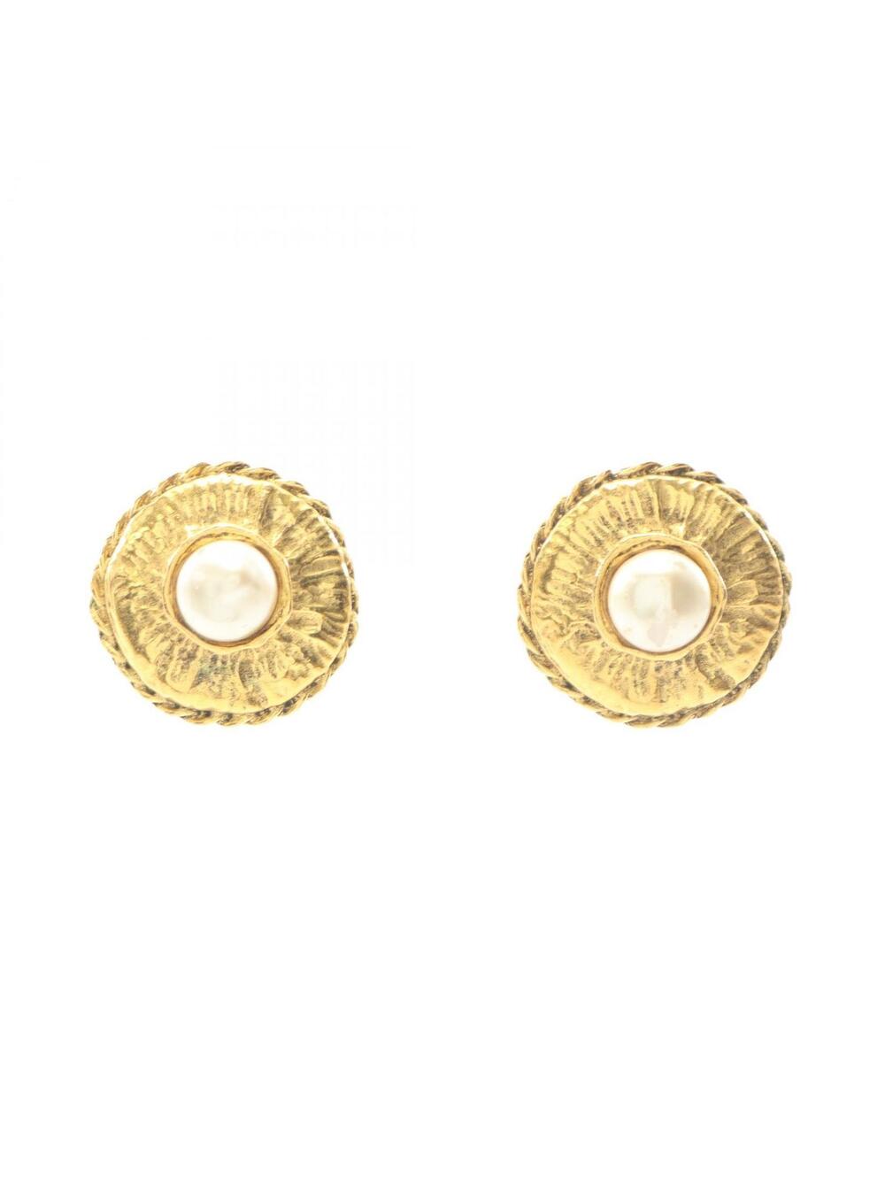 Chanel Round Earring Gold Plated #295916C35B